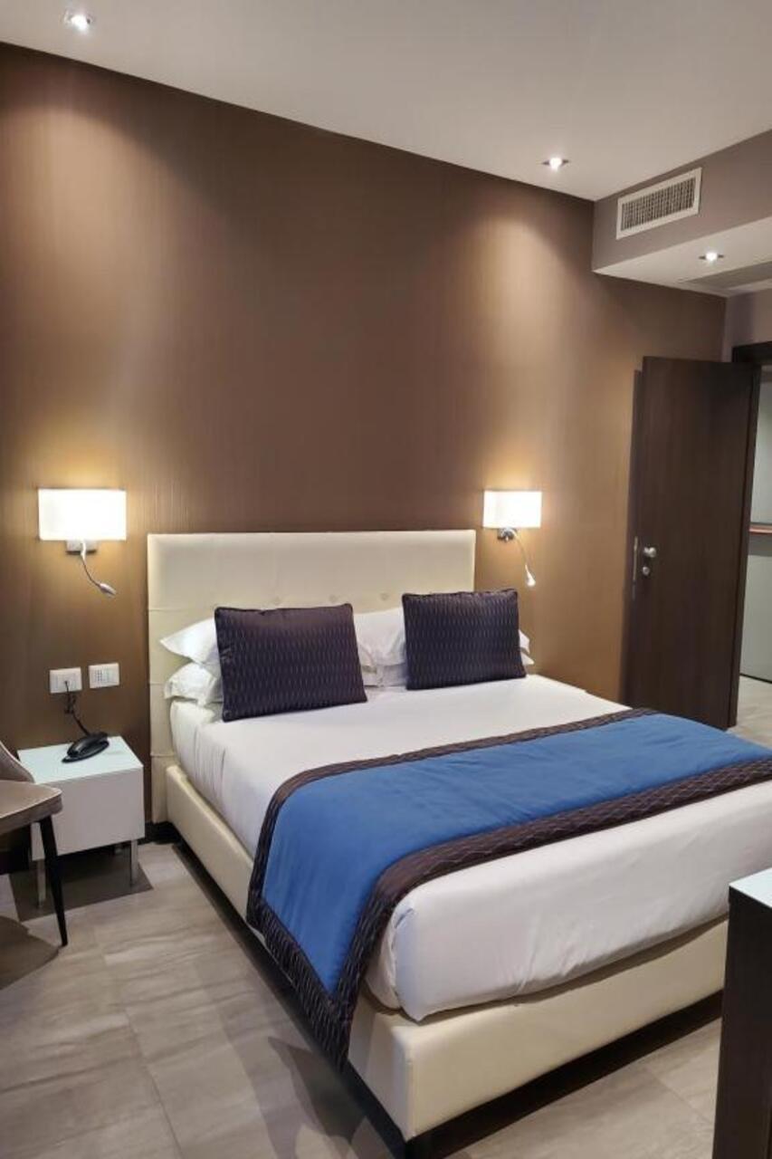 Mz Hotel Рим Экстерьер фото